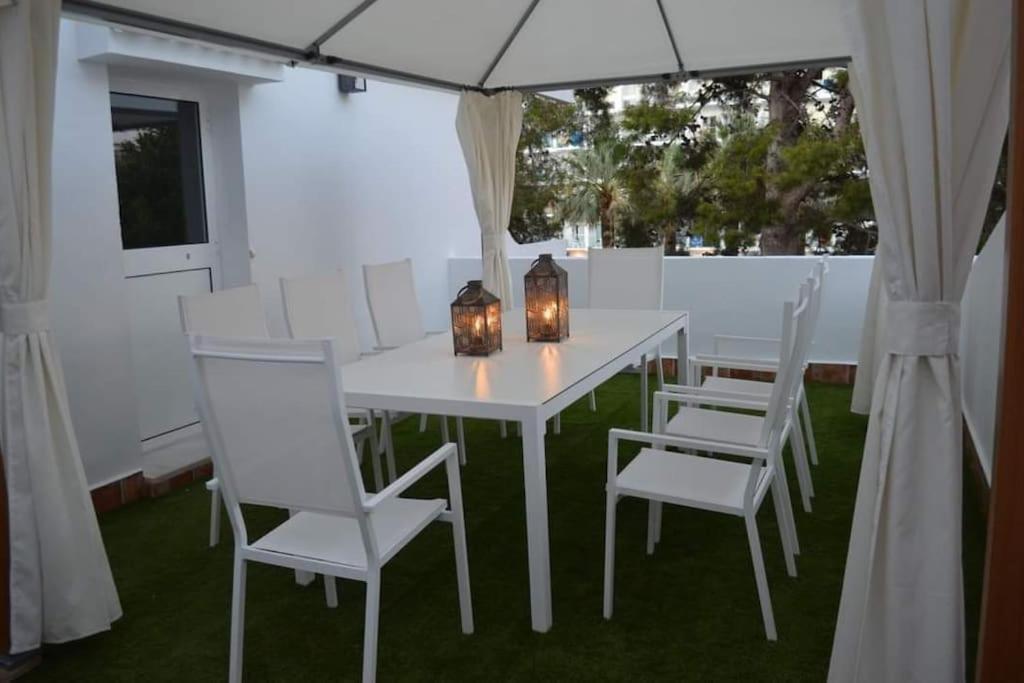 Love Rent4 Malaga Yolamar เบนัลมาเดนา ภายนอก รูปภาพ