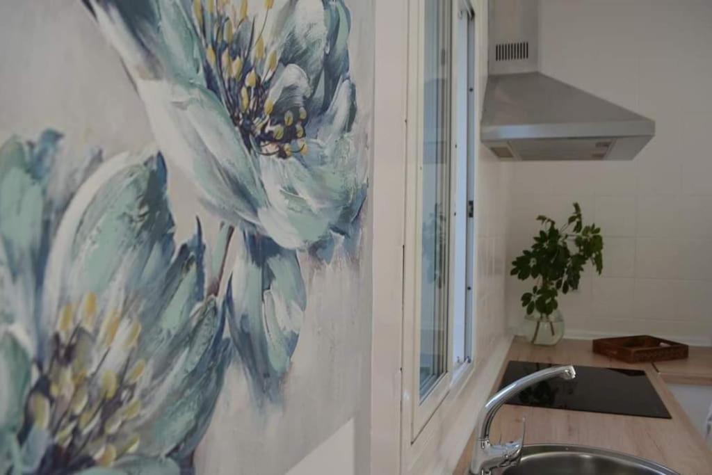 Love Rent4 Malaga Yolamar เบนัลมาเดนา ภายนอก รูปภาพ